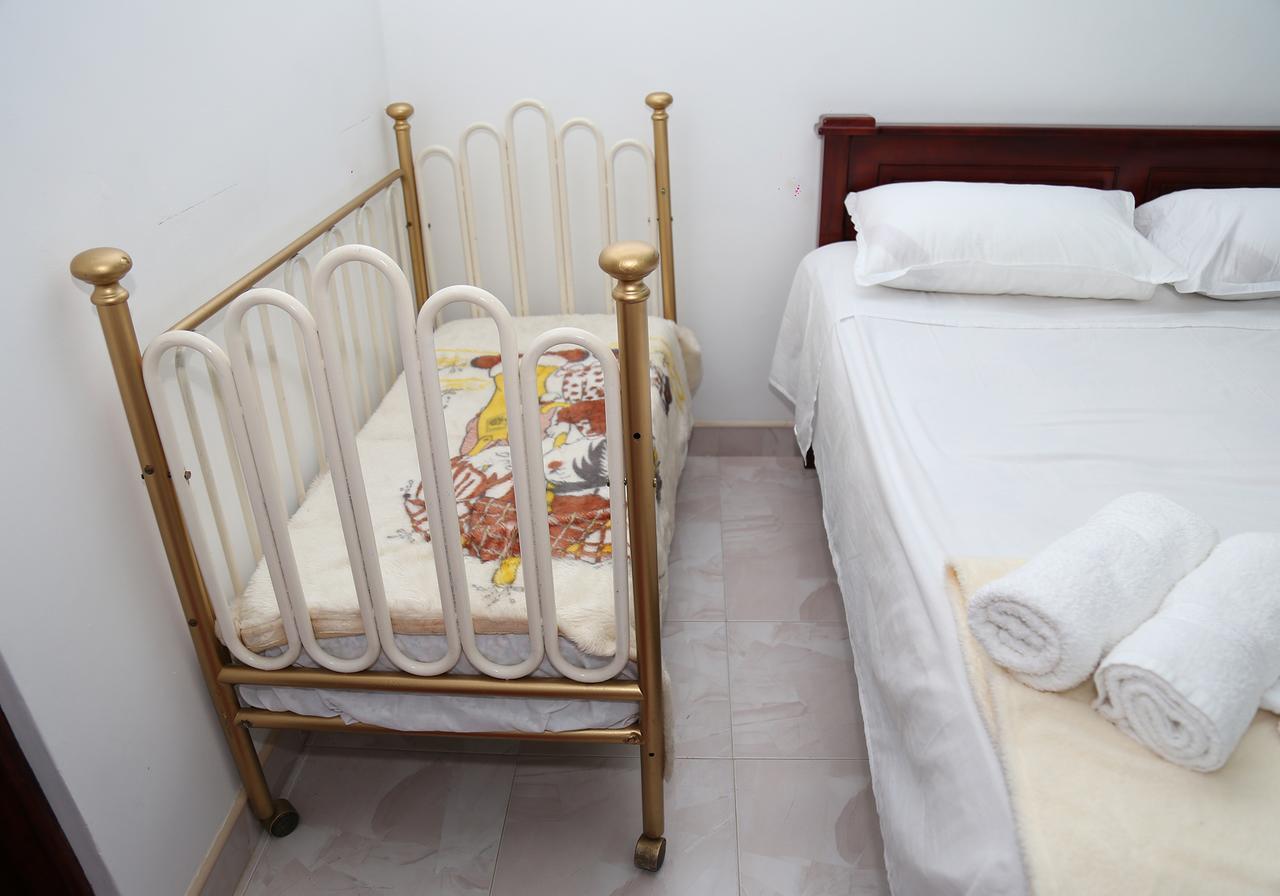 Miracle Villa Kandy Buitenkant foto